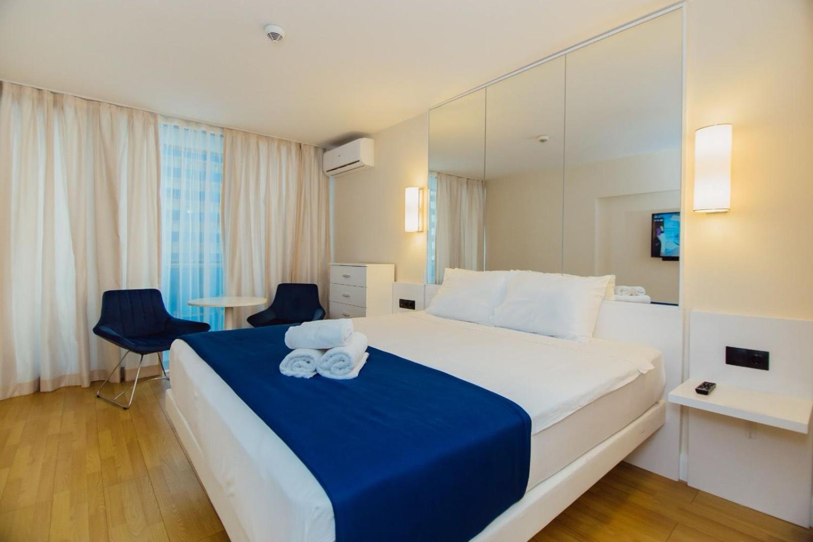 Ferienwohnung View From Above Orbi City Batumi Exterior foto