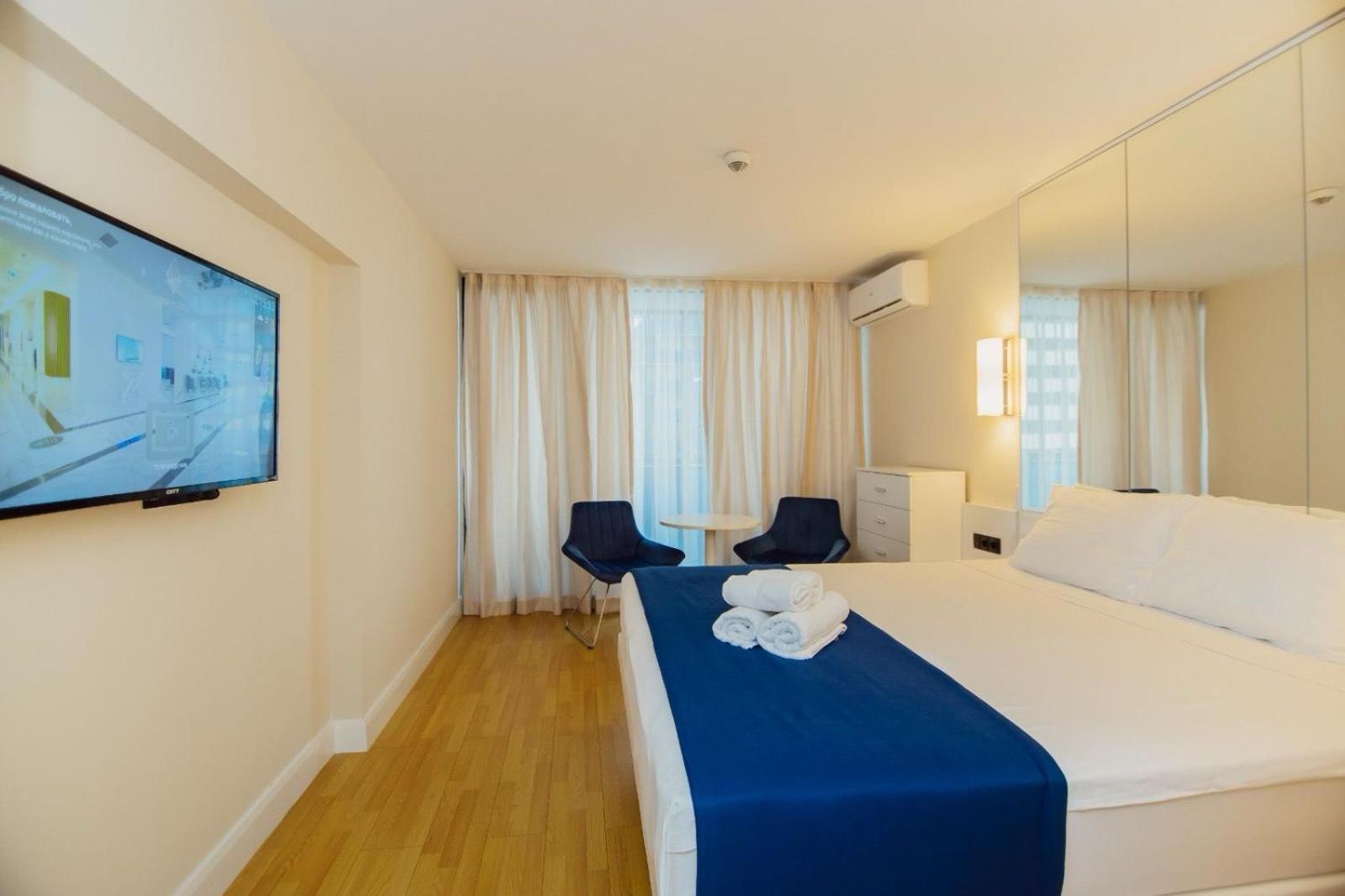 Ferienwohnung View From Above Orbi City Batumi Exterior foto
